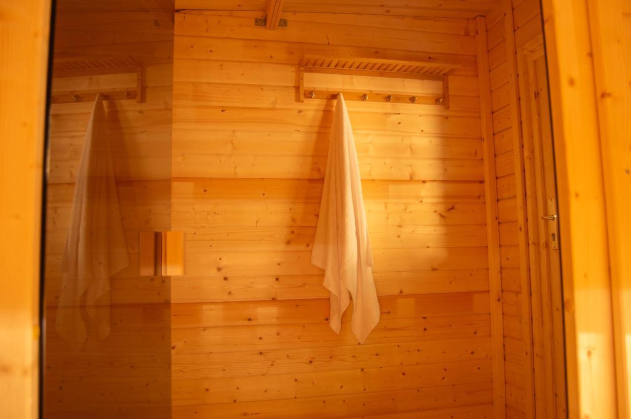 Wellnessoase Mitten In Triberg Triberg im Schwarzwald Exteriér fotografie