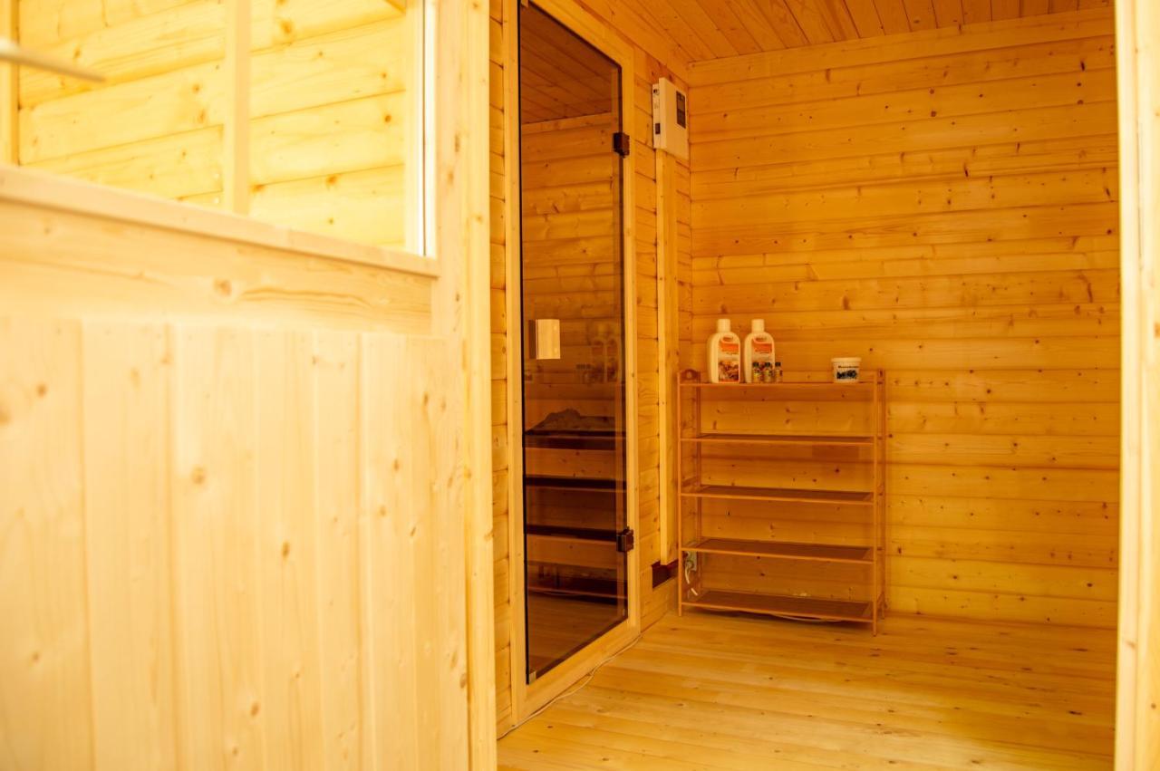 Wellnessoase Mitten In Triberg Triberg im Schwarzwald Exteriér fotografie
